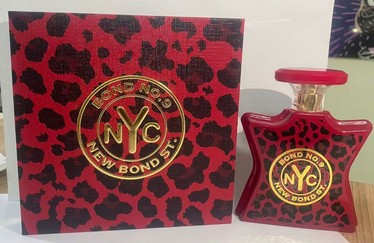 عطر نسائي بطبعة الفهد الأحمر،  - مراجعة Perfume Fragrance Bottle وسعره
