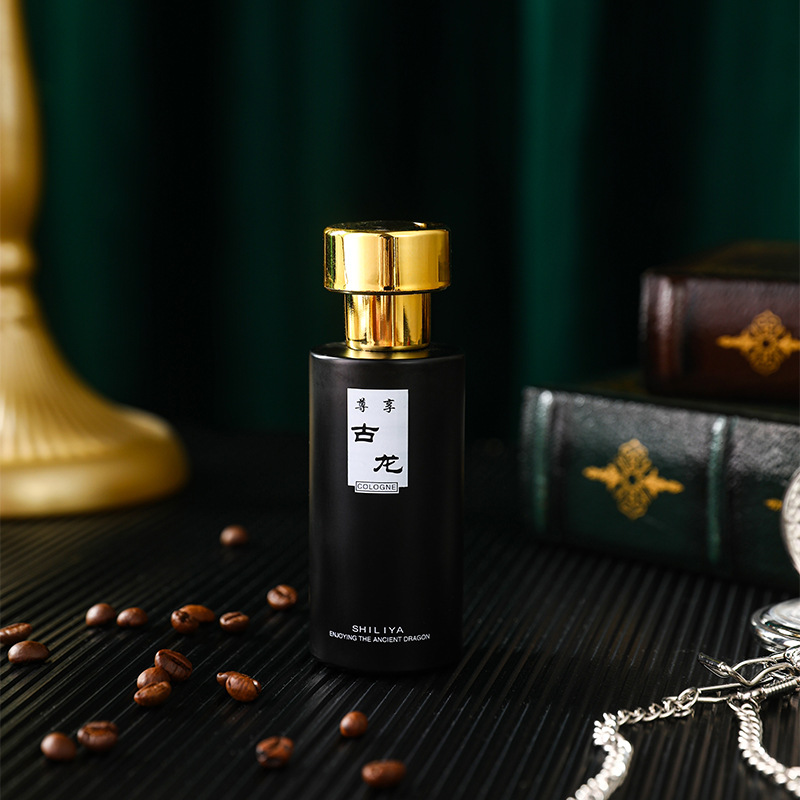 عطور كولونيا ذات رائحة طويلة ا - مراجعة Perfume Fragrance Mist وسعره