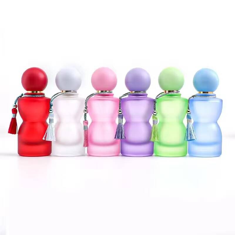 زجاجة عطر فاخرة بغطاء لولبي سع - مراجعة Perfume Fragrance Story وسعره